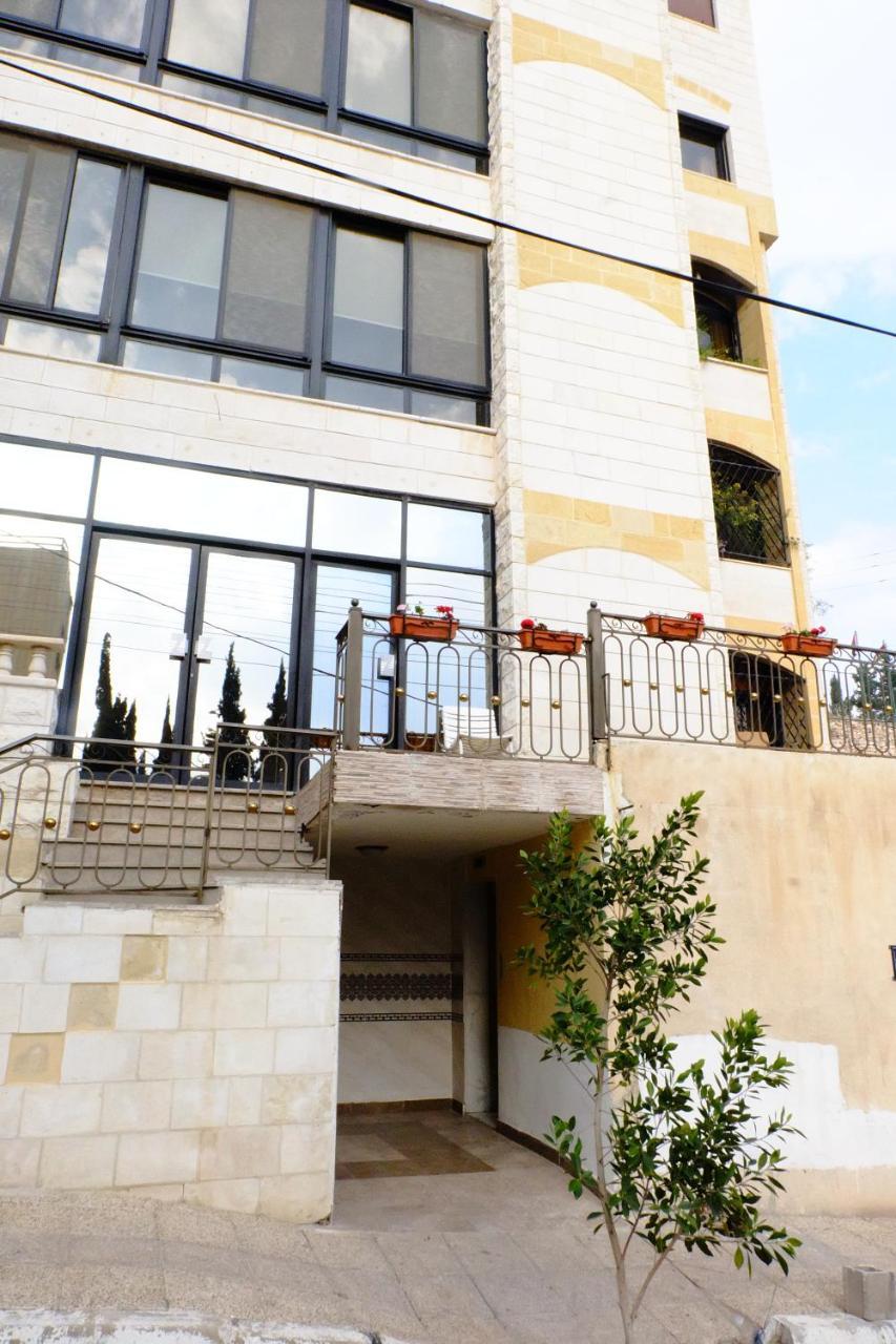 Arabian Suites Amman Eksteriør bilde